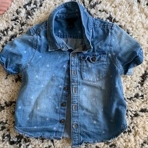 Art class tribal chambray short sleeve